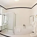 Dom Aktera