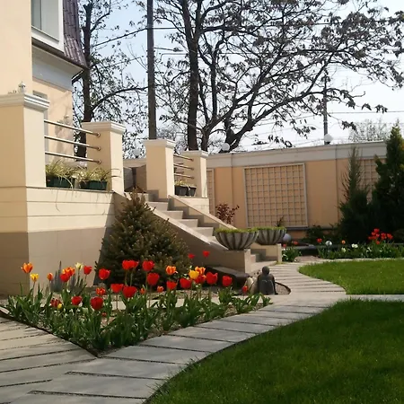 Dom Aktera Hotel 3*