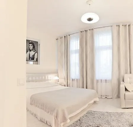 Hotel Dom Aktera