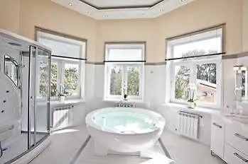 Dom Aktera 3* Οδησσός