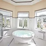 Dom Aktera 3* Odesa